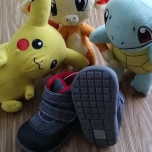 Black see Kai run basic shoes